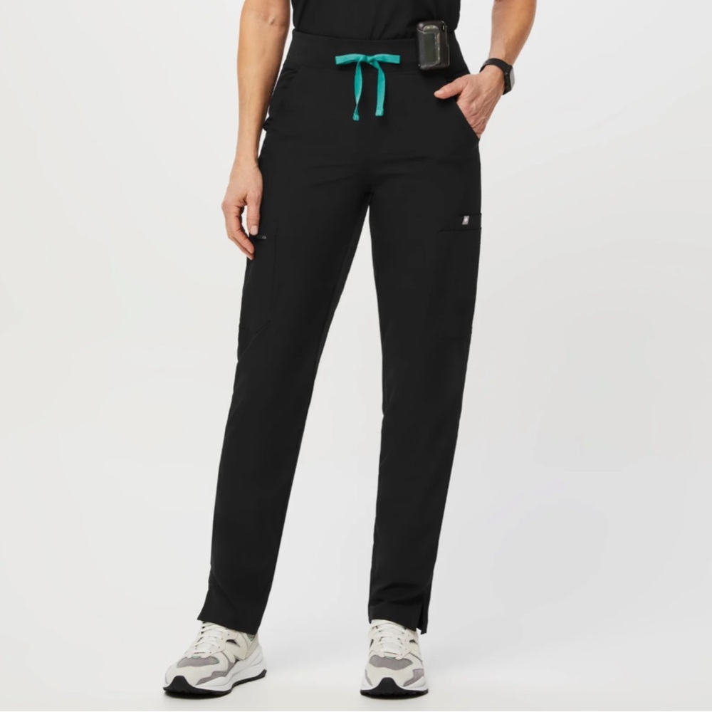 Figs Black FREEx Lined Yola High Waisted Scrub Pants
